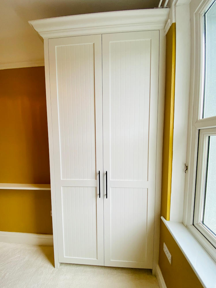 Fitted Wardrobes Plymouth - White Alcove Wardrobe - James Hewitt Furniture By Design